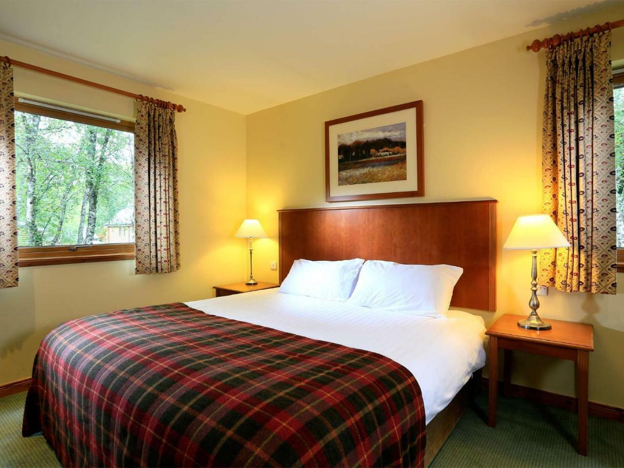 Macdonald Woodland Lodges At Macdonald Aviemore Resort Exteriör bild